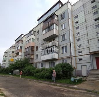 Продажа трехкомнатной квартиры, 70.3 м², этаж 2 из 5. Фото 1