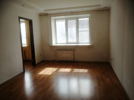 Продаем трехкомнатную квартиру, 72.2 м², этаж 1 из 5. Фото 4
