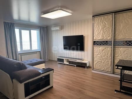 Продается студия, 38.3 м², этаж 3 из 17. Фото 3