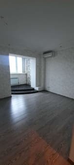 Продается двухкомнатная квартира, 75 м², этаж 2 из 5. Фото 6