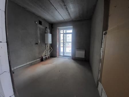 Продам однокомнатную квартиру, 40 м², этаж 2 из 4. Фото 3