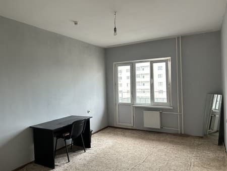 Продам двухкомнатную квартиру, 70 м², этаж 12 из 18. Фото 4