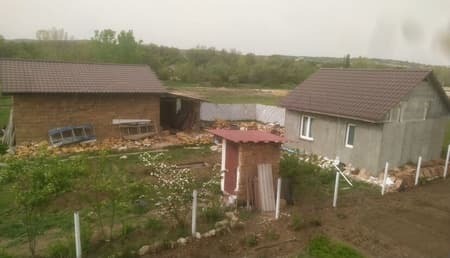 Дом в продажу по адресу Крым, село Пионерское
