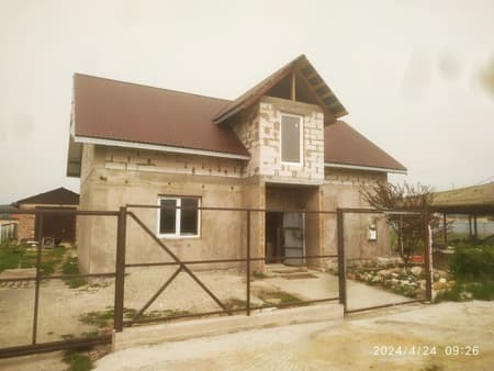Дом в продажу по адресу Крым, село Пионерское