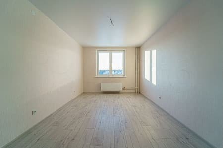 Продаем двухкомнатную квартиру, 49.5 м², этаж 1 из 17. Фото 7